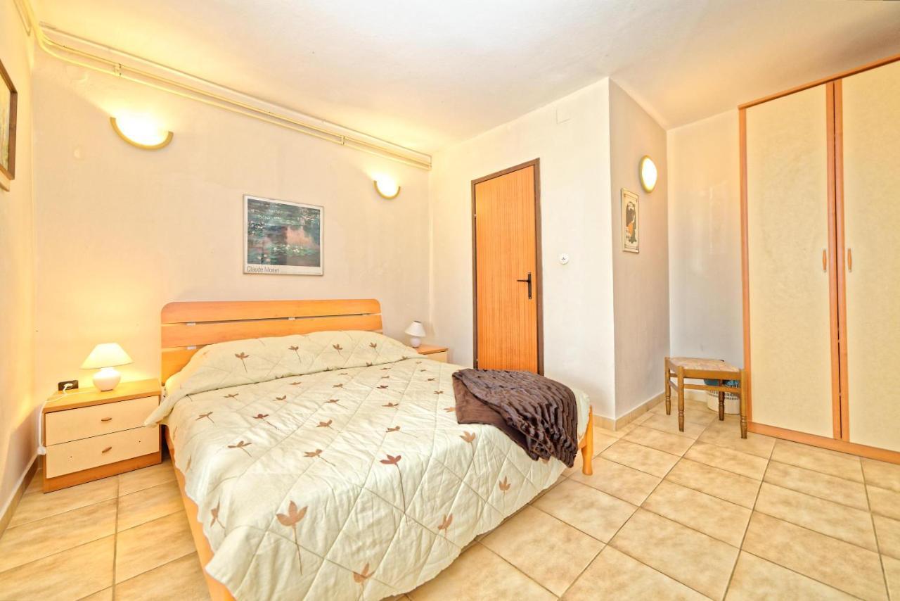 Guest House Jolanda Medulin Bagian luar foto