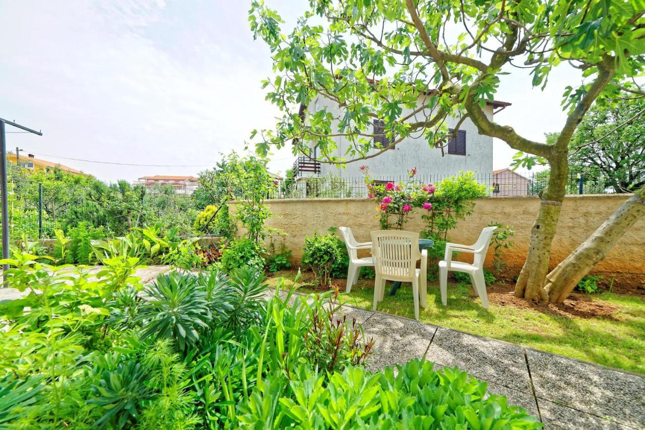Guest House Jolanda Medulin Bagian luar foto