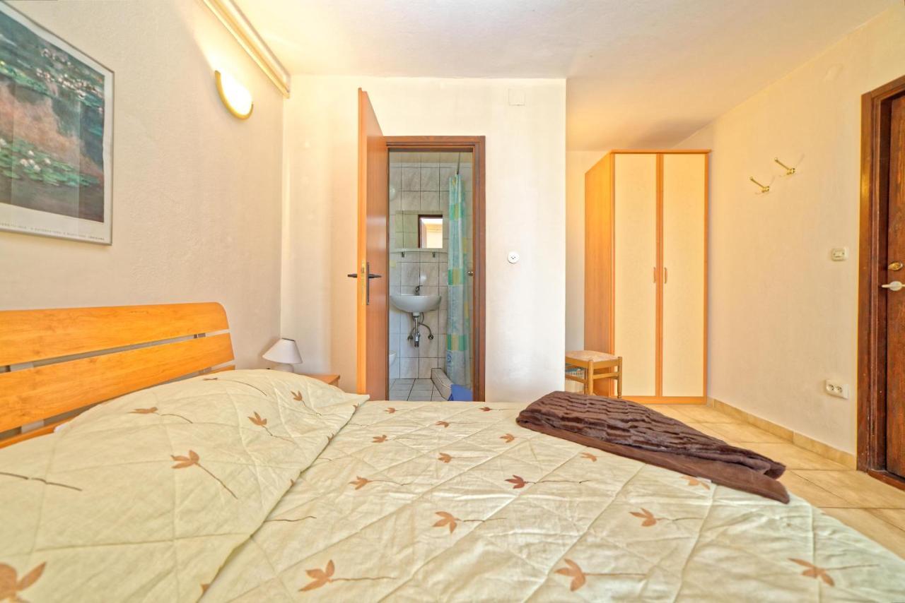 Guest House Jolanda Medulin Bagian luar foto