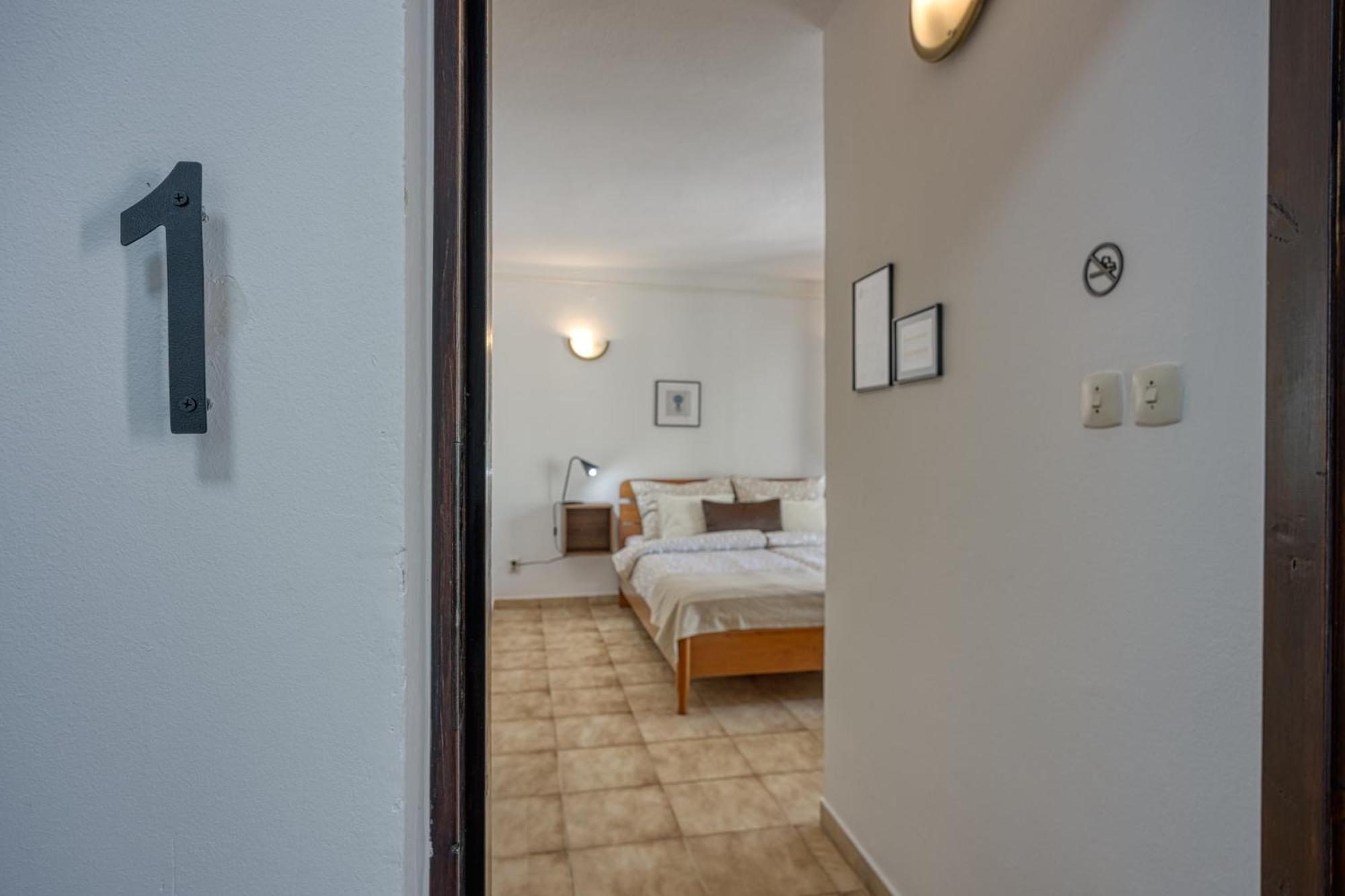 Guest House Jolanda Medulin Bagian luar foto